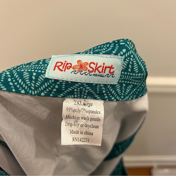 RipSkirt Hawaii Skirt 2XL TiLeaf Batik Green wrap plus size beach swim teal - Picture 7 of 8
